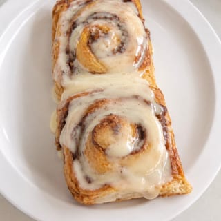Manny’s Famous Carrot Cake Cinnamon Rolls